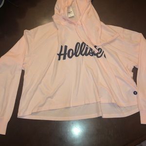 Cropped light pink Hollister long sleeve shirt